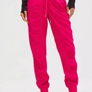 NWT LULULEMON Dance Studio Mid-Rise Jogger 4